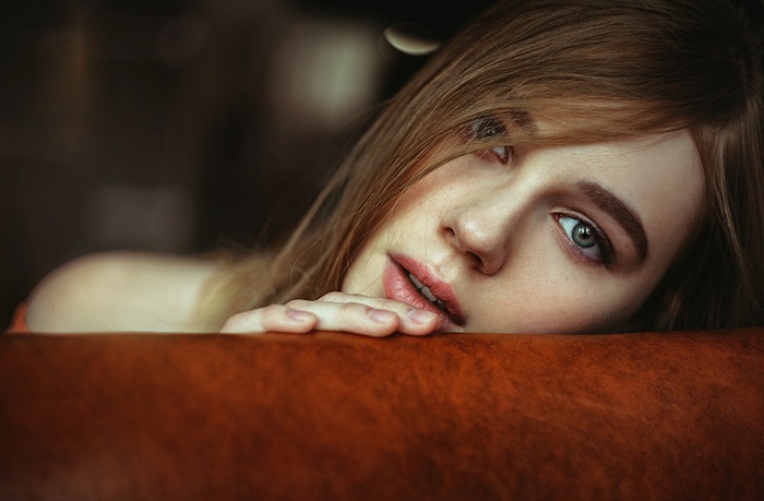 Marietta Yushkova portrait with shallow depth of field