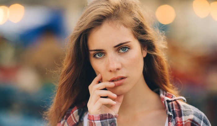 hand on face, 500px, women, portrait, David Olkarny, depth of field, plaid, blue eyes, brunette, plaid shirt, face, looking at viewer, Camille Rochette