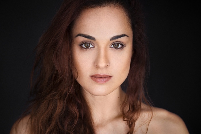 Portrait of a woman with brown hair