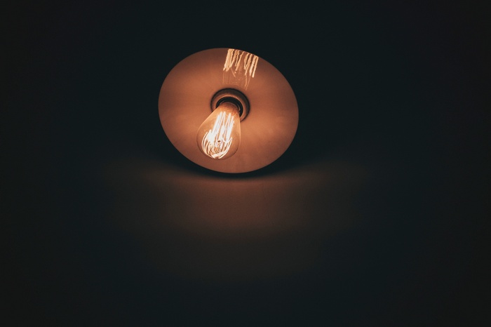 Edison bulb in a ceiling light fixture