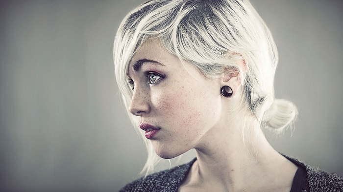 Devon Jade model with freckles in profile