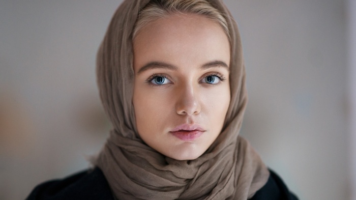 Woman wearing a hijab