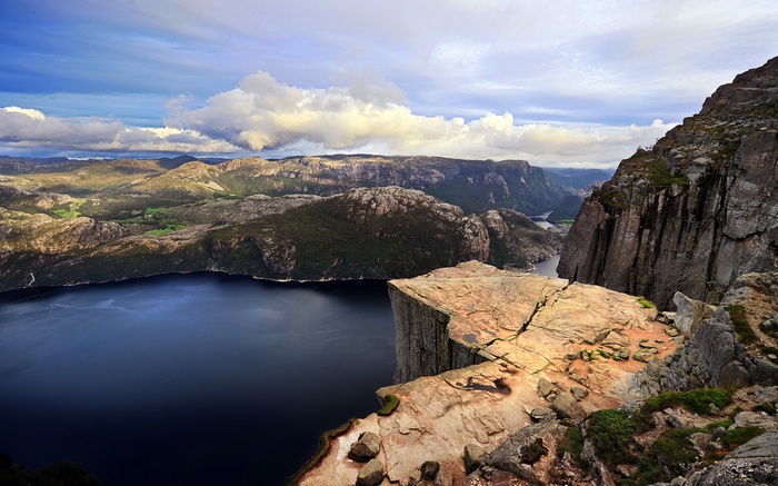 Preikestolen cliff overlooking Lysefjord in Norway