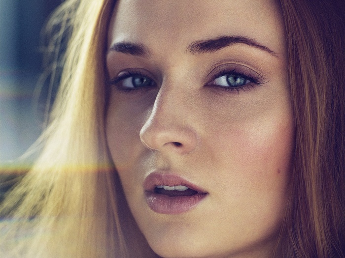 Sophie Turner portrait with green eyes and open mouth