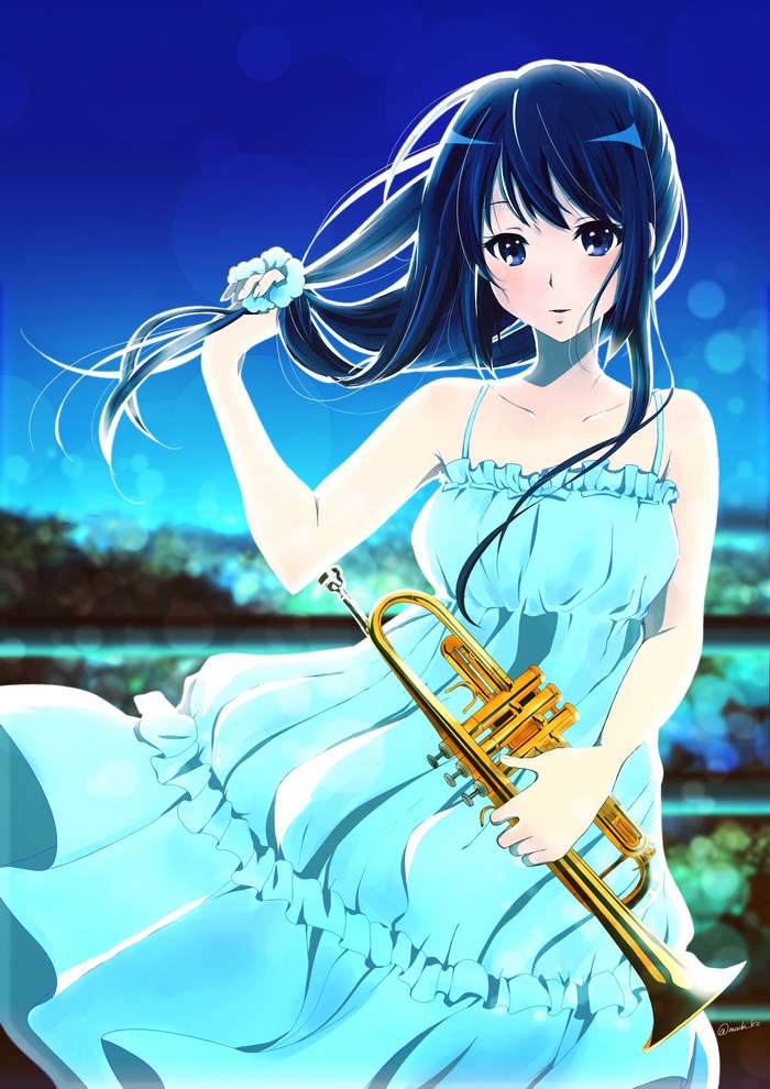 Kousaka Reina from Hibike! Euphonium holding a trumpet