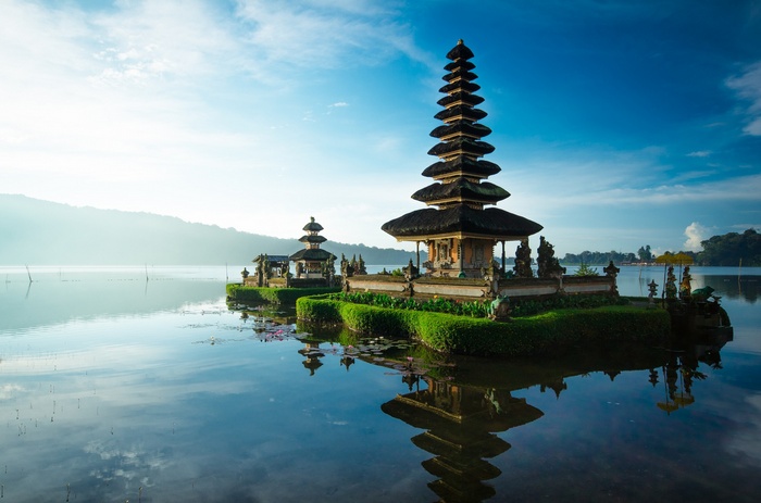 Pura Ulun Danu Bratan temple on a lake in Bali