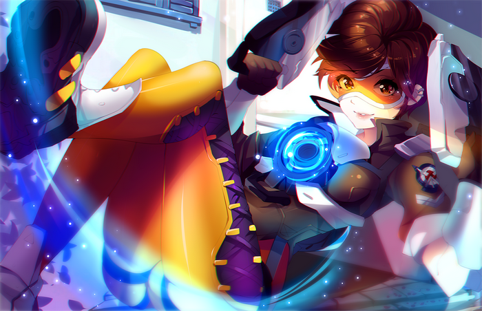 Tracer from Overwatch with glowing weapon