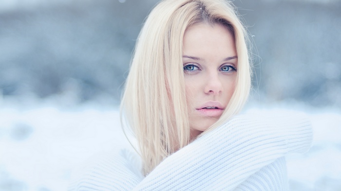 hazel eyes, platinum blonde, looking at viewer, portrait, model, women outdoors, blonde, face, women