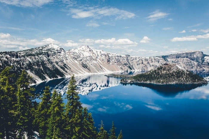 Crater Lake National Park with snow-capped mountains