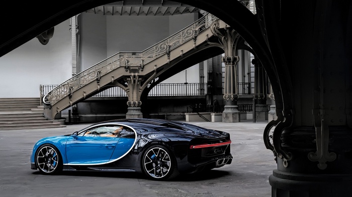 Bugatti Chiron parked near ornate architecture
