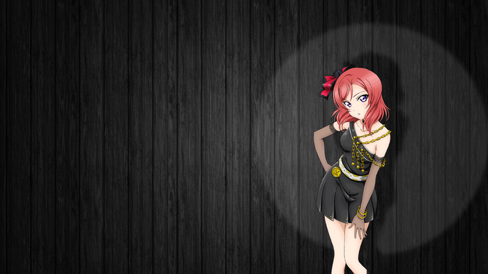 Nishikino Maki in a black dress with gold accessories