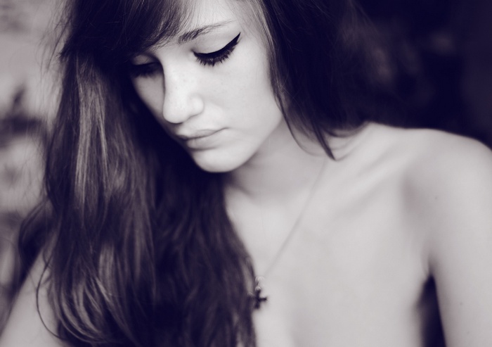 Ruxandra Gabriela, a young woman with long dark hair
