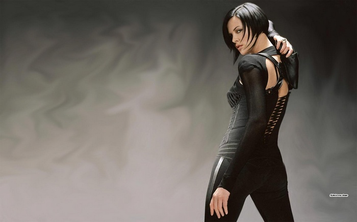 Charlize Theron, Aeon Flux, movies