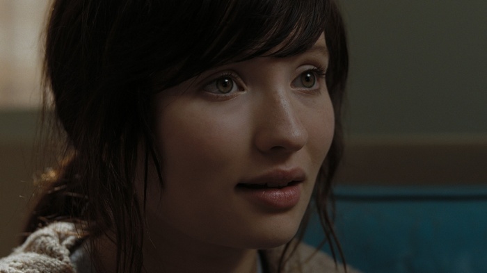 Emily Browning with brown eyes and brunette hair