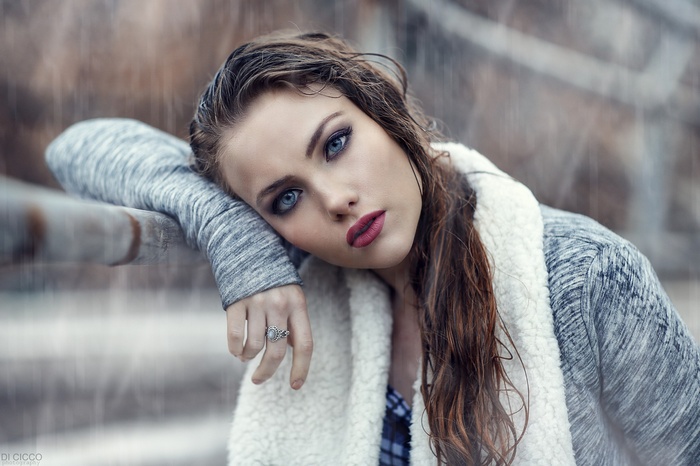 blue eyes, women, face, brunette, portrait, smoky eyes, wet hair, Alessandro Di Cicco, rain, red lipstick
