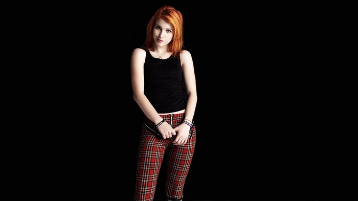 Hayley Williams of Paramore in plaid pants