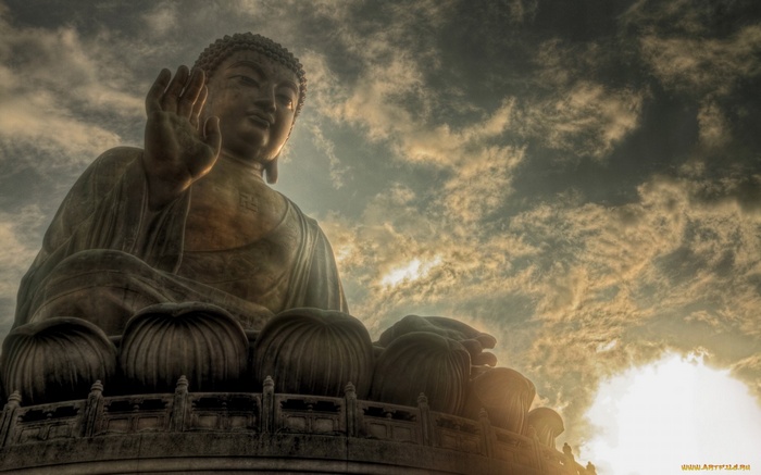 Tian Tan Buddha statue at sunset
