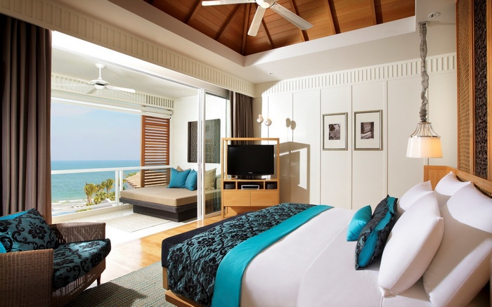 Bedroom with a view of the sea