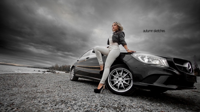 Woman posing on a Mercedes-Benz car