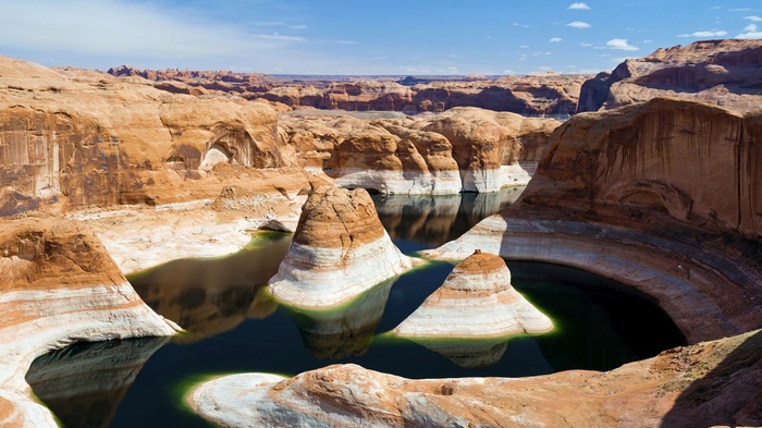 Lake Powell Canyon with Rock Formations