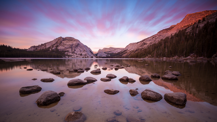Yosemite National Park Lake at Sunset with Mountains