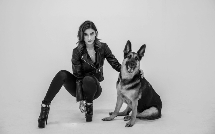 Lexy Panterra and German Shepherd dog