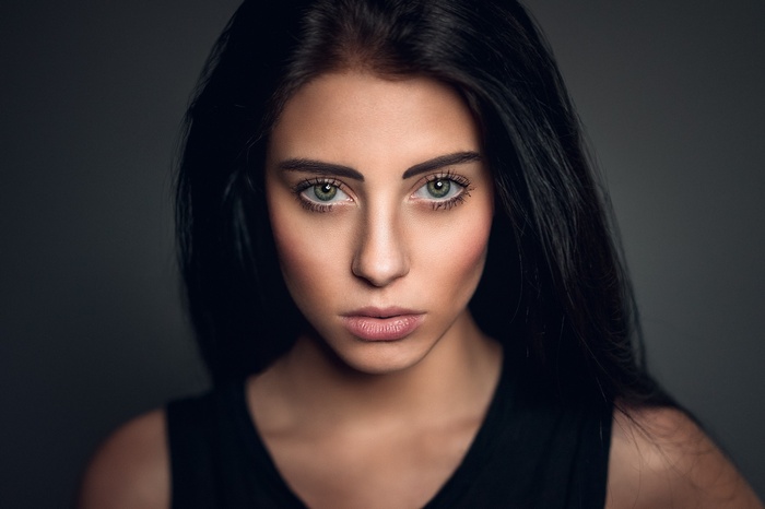 Portrait of Julia Carina