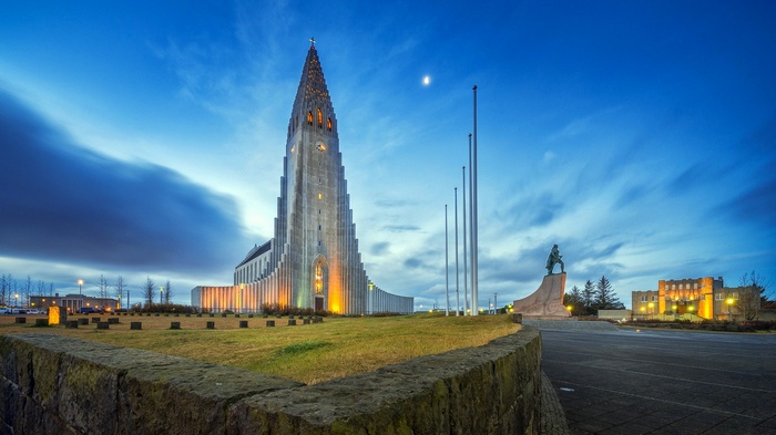 Hallgrímskirkja Church and Statue in Reykjavik, Iceland at Dusk