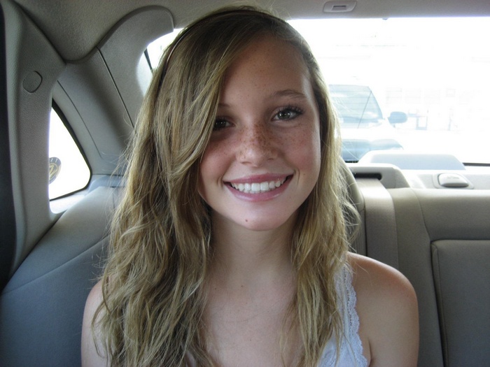 smiling, back seat, looking at viewer, women, freckles