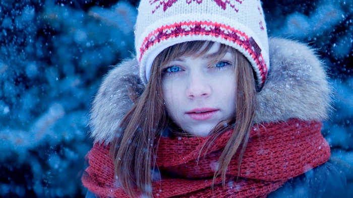 Woman in winter hat and scarf