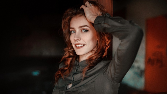 Woman with red hair, Stephanos Georgiou
