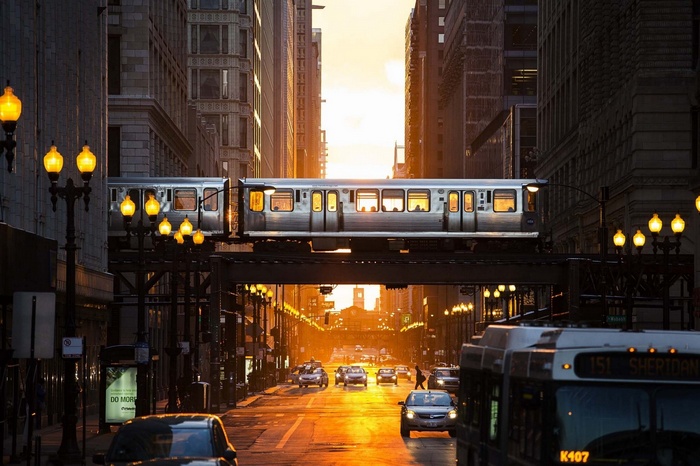 Chicago elevated train at sunset