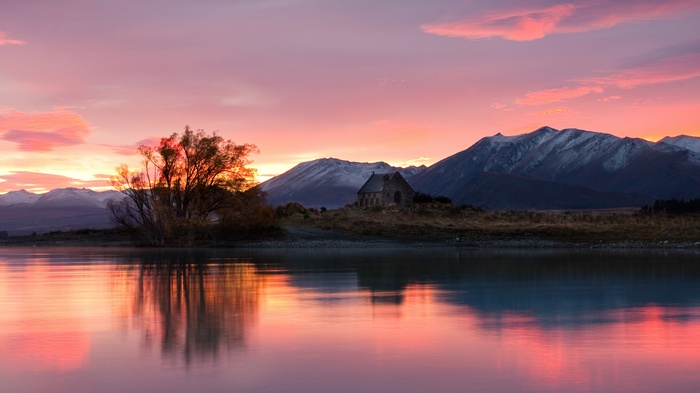 Church of the Good Shepherd at Lake Tekapo during sunrise