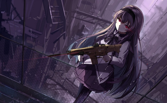 Akemi Homura with FN SCAR