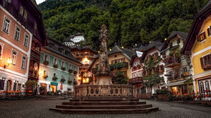 Hallstatt town square with a fountain and buildings