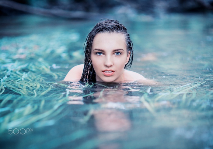 face, wet hair, brunette, wet body, women, portrait, river, blue eyes ...