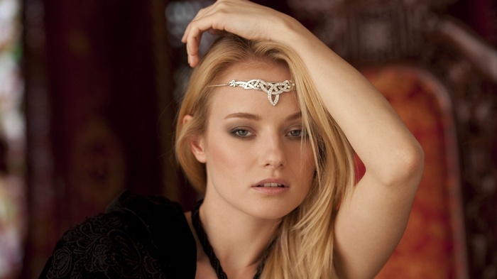 Gadriella with blonde hair and tiara