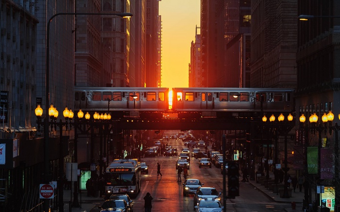 Chicago elevated train at sunset
