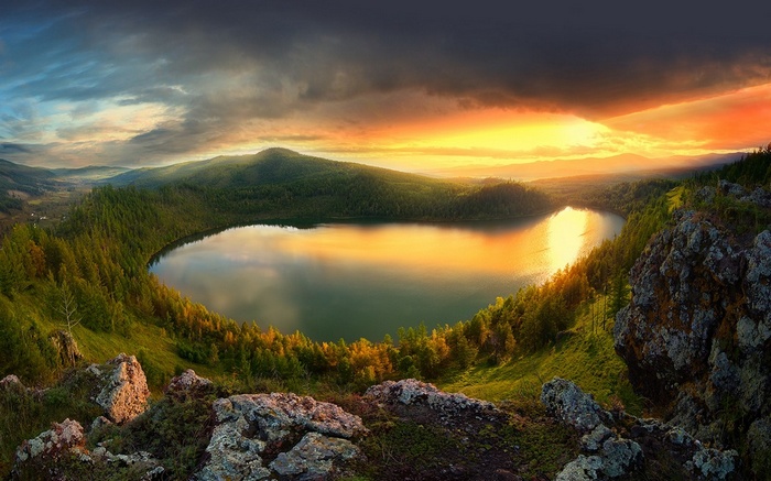 Lake and mountains at sunset in China