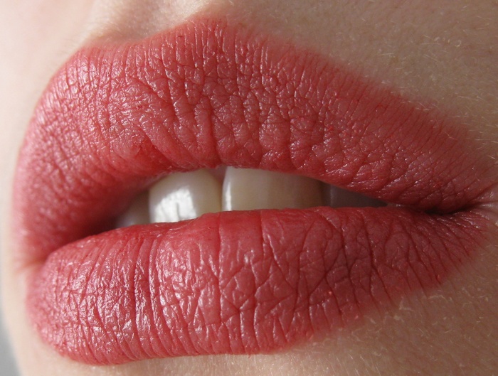 Juicy Lips Women Open Mouth Teeth Skin Closeup Lips Red Lipstick Detailed Hd Wallpaper