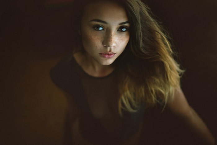 Portrait of Michelle Lit with freckles