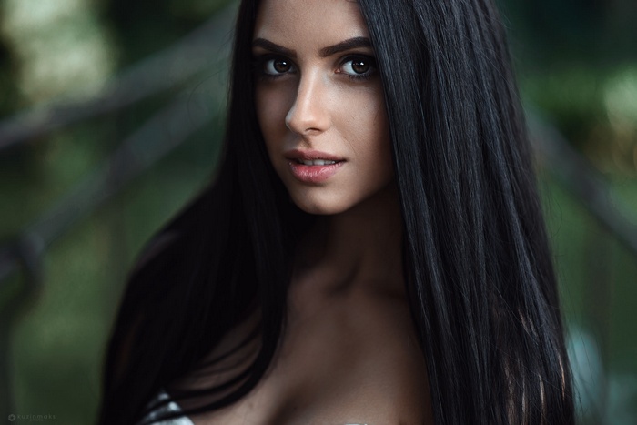 Portrait of Darina with long dark hair