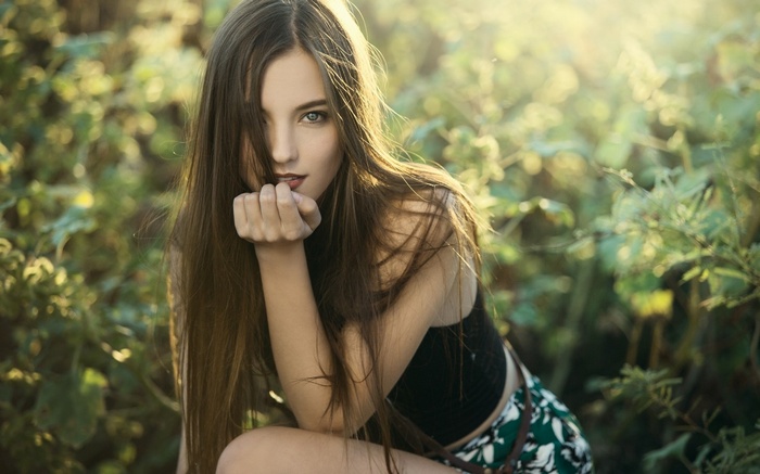 blue eyes, women outdoors, long hair, lipstick, brunette, finger on lips, tank top, open mouth, women, depth of field