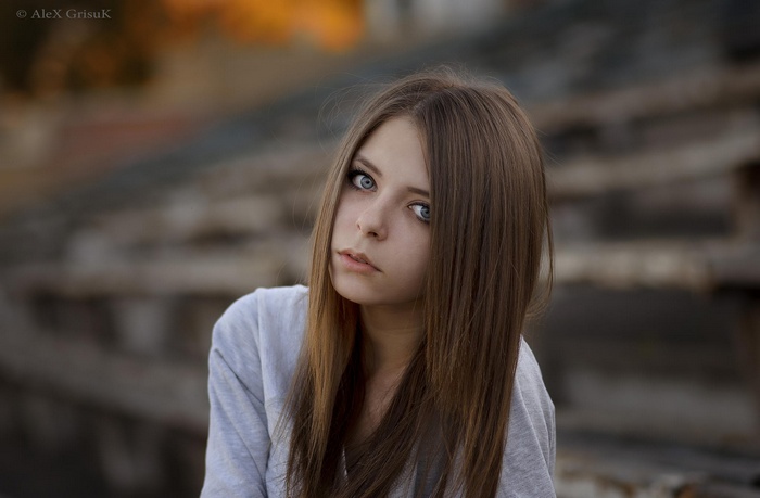 Portrait of a young woman with blue eyes