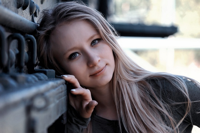 Portrait of a blonde woman