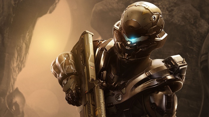 Spartan Locke with a weapon in Halo 5