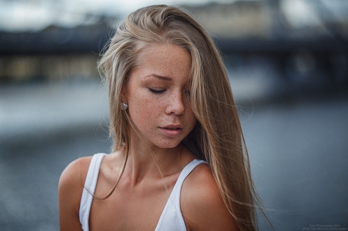Kristina with freckles, portrait photography