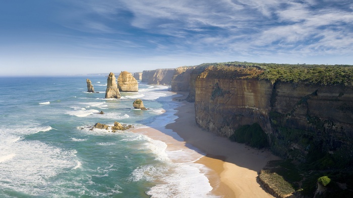 The Twelve Apostles on the Great Ocean Road, Australia