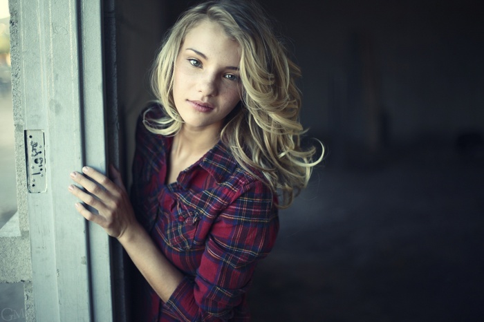 Rachel Ann Yampolsky wearing a plaid shirt