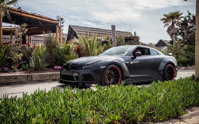 Prior Design Nissan GT-R PD750 Widebody